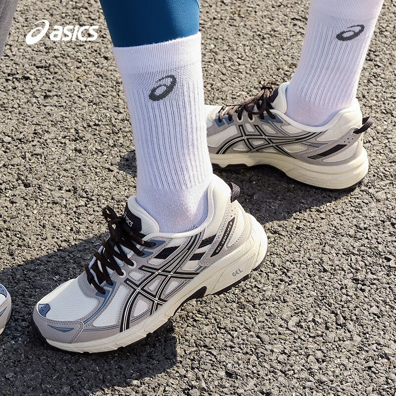 百亿补贴：ASICS 亚瑟士 跑鞋女GEL-VENTURE 6复古奶灰老爹运动鞋1012B359-103 308元