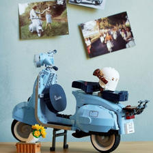 LEGO 乐高 10298Vespa韦士柏摩托踏板车罗马假日拼装积木玩具 420.85元