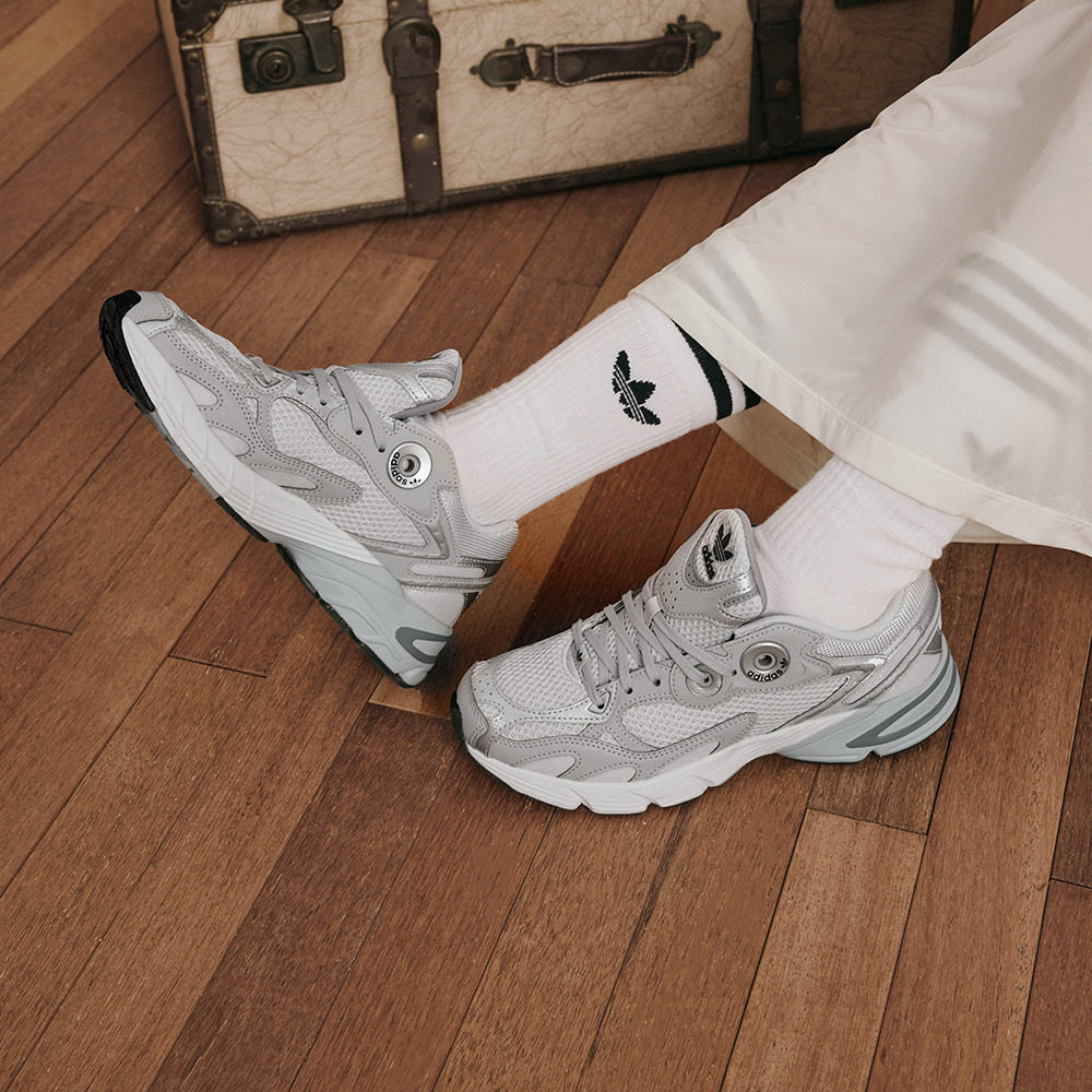 adidas 三叶草系列 ASTIR 男女通用老爹鞋 MDI55-2023D-4 399元（需用券）