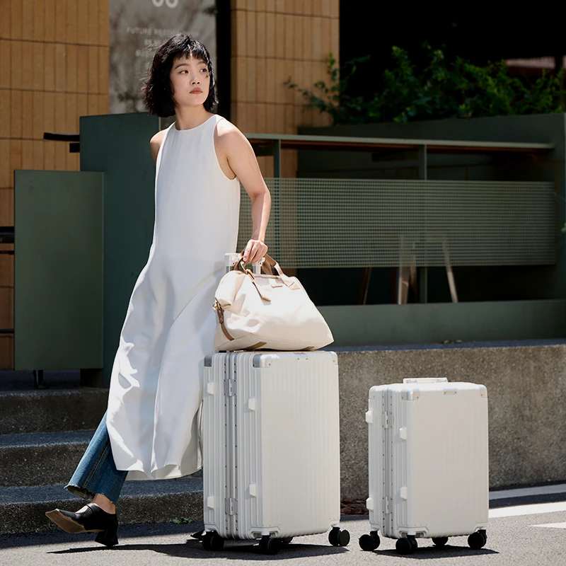 梦旅者 铝框拉杆箱 行李箱 20寸 363元 - 清风线报