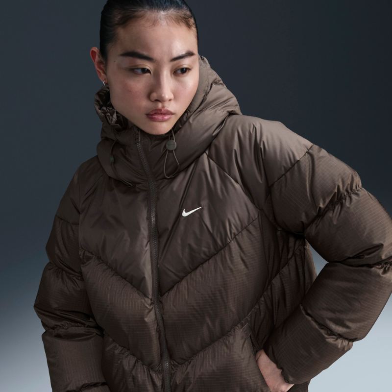 NIKE 耐克 WINDPUFFER暖风羽绒服女冬季防风防泼水面包服HF7871-010 1339元（需用券