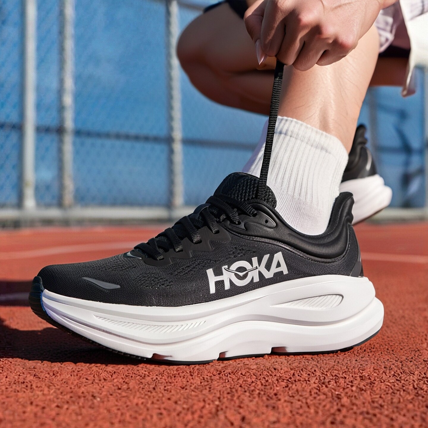 HOKA OneOne HOKA Bondi 9 女款跑步鞋 1162011-BWHT 918.16元（需用券）