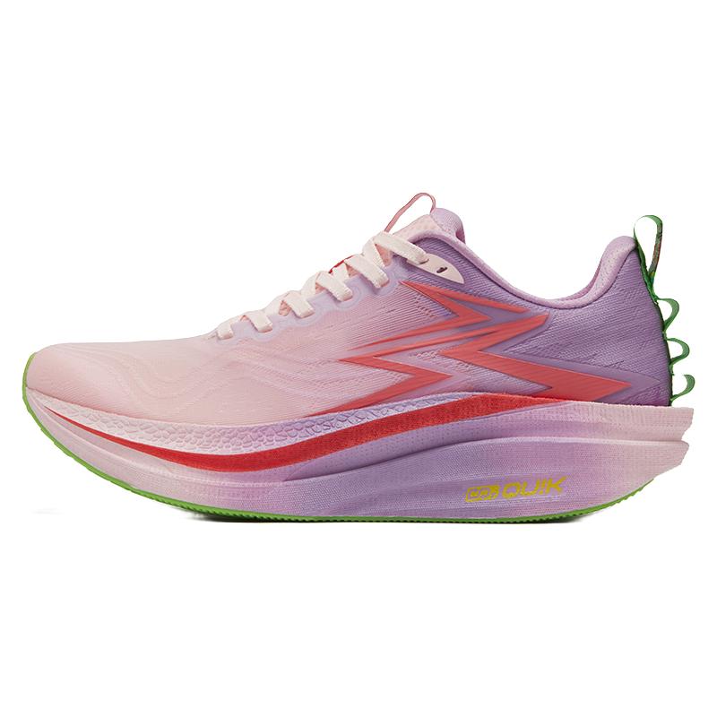 361° 飞燃4.5 MIX 全掌碳板 小猪佩奇 男款Q弹超轻减震跑鞋 672532217 216.05元