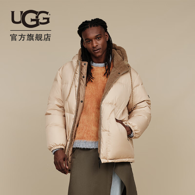 UGG 男士时尚防寒保暖连帽拉链羽绒服 1163250 3999元