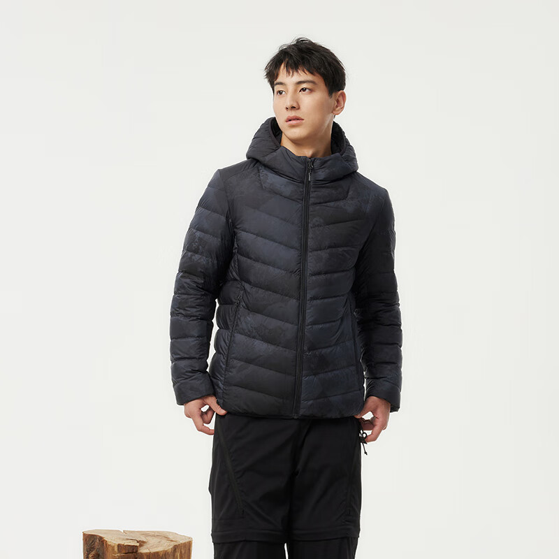 坦博尔 男士羽绒服 连帽短款秋冬保暖外套 TF246209 229元