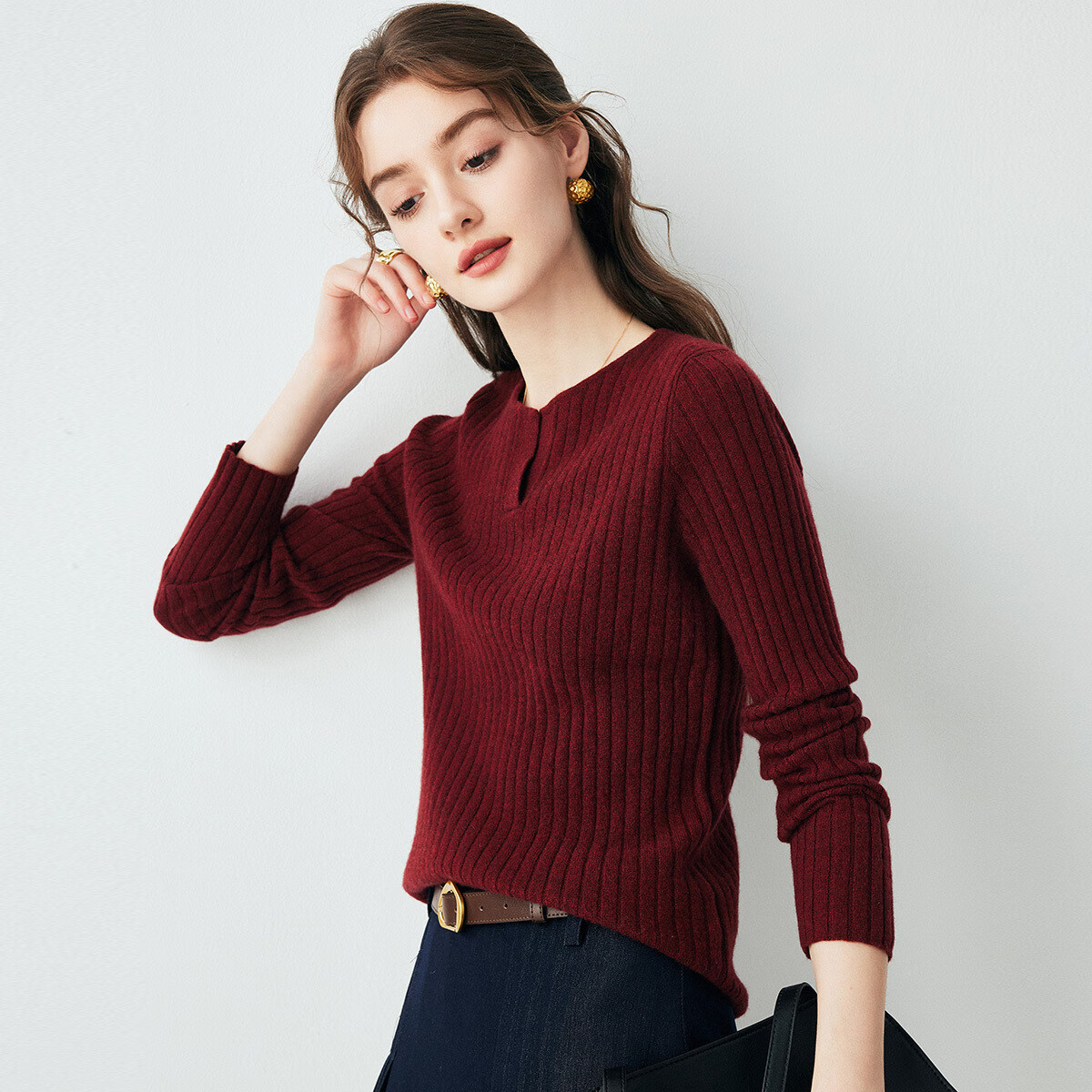 帕罗 25秋冬减龄小V领气质坑条纹针织打底羊绒衫女 花枣红 S 589元