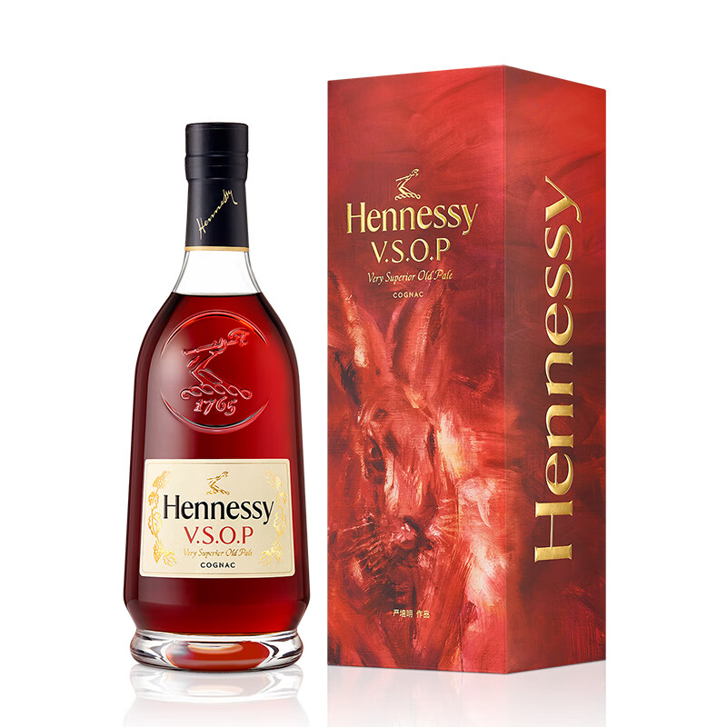 Hennessy 轩尼诗 V.S.O.P 干邑白兰地 40%vol 700ml 兔年特别版礼盒 569元（需用券）