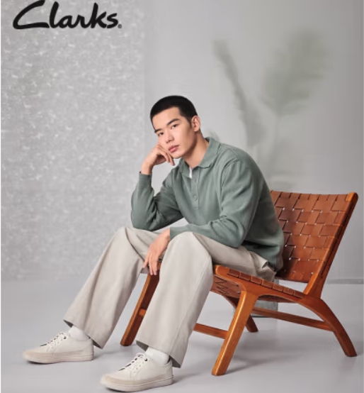 白 菜！Clarks 其乐 霍德森系列 男士潮流舒适透气真皮板鞋 ￥254.05