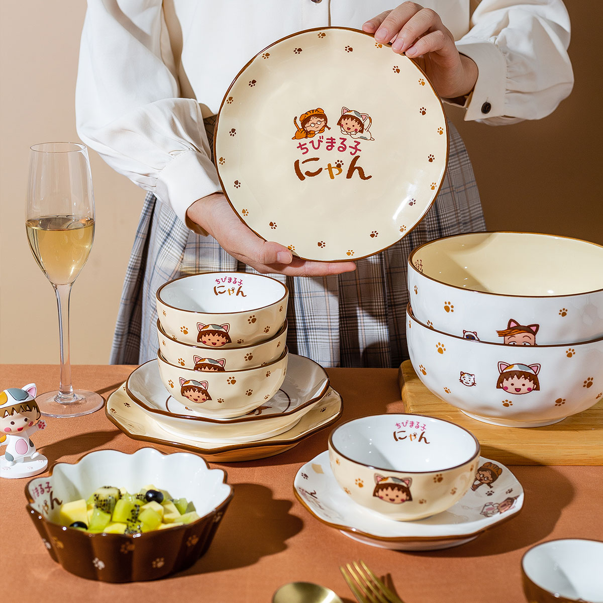 摩登主妇 陶瓷碗盘餐具卡通可爱家用汤碗米饭碗 9.6元