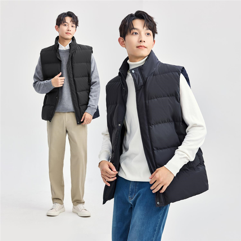 GIORDANO 佐丹奴 新款户外保暖立领无袖羽绒背心13074874 233.9元