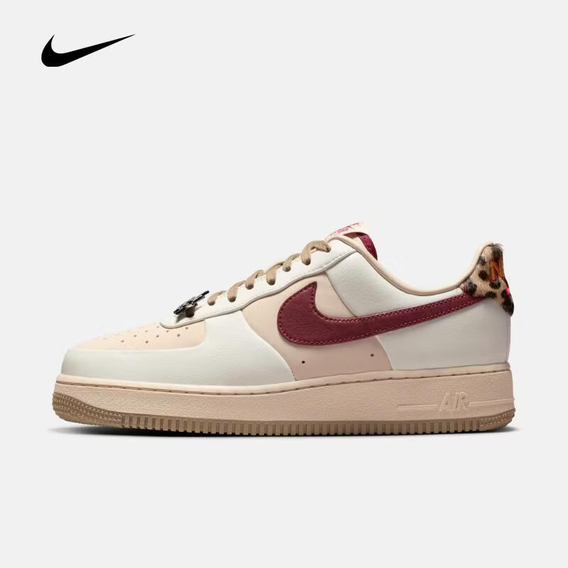 NIKE AIR FORCE 1 '07 女子运动休闲鞋 IM7510-262 496元（需用券）