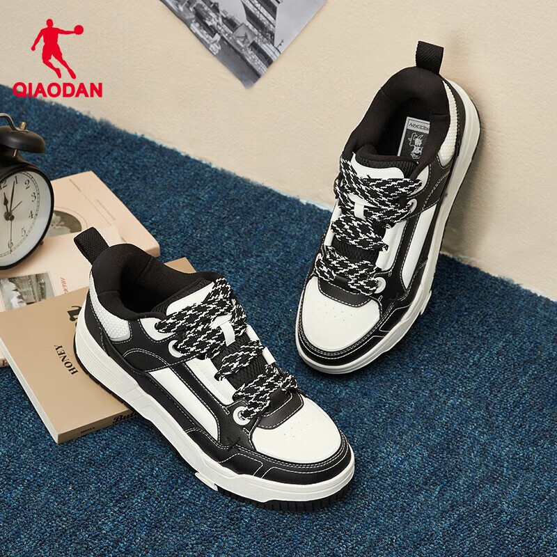 乔丹 男鞋 休闲潮流低帮厚底运动板鞋 79元(需领券)