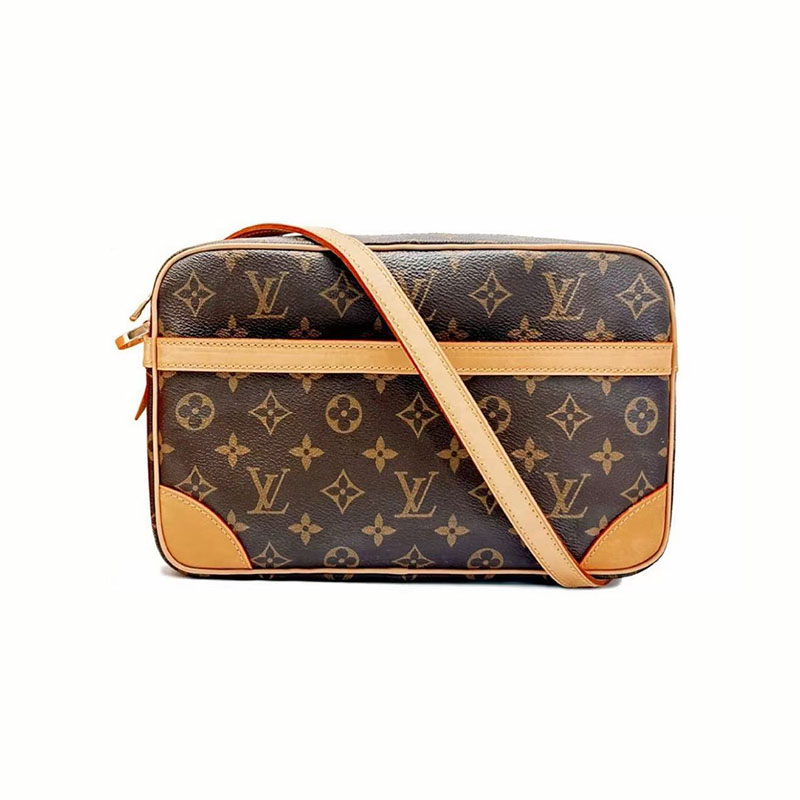 LOUIS VUITTON monogram帆布 男女通用肩背包 XJ28 2619元