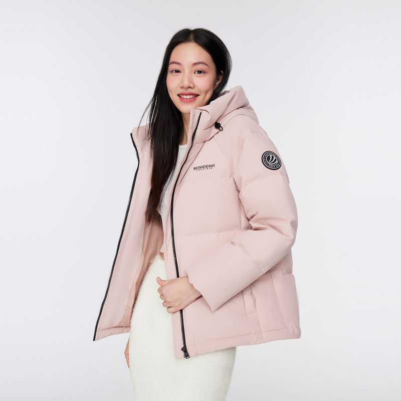 波司登 女士短款连帽羽绒服 544.2元 - 线报酷