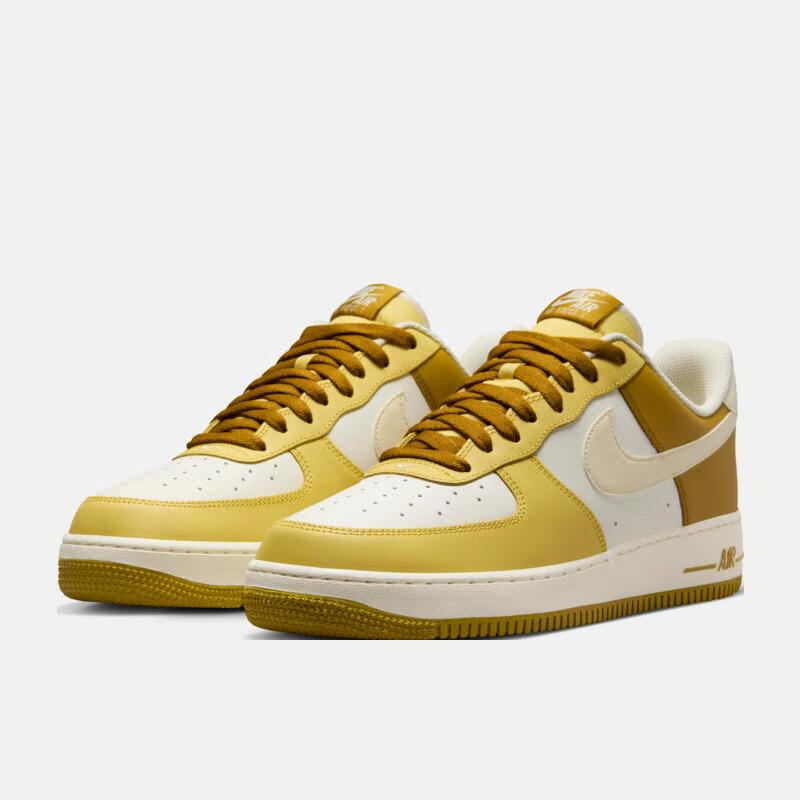 NIKE 耐克 AIR FORCE 1 '07 男子空军一号运动鞋 AF1 春季 FZ4034-716 41 474元