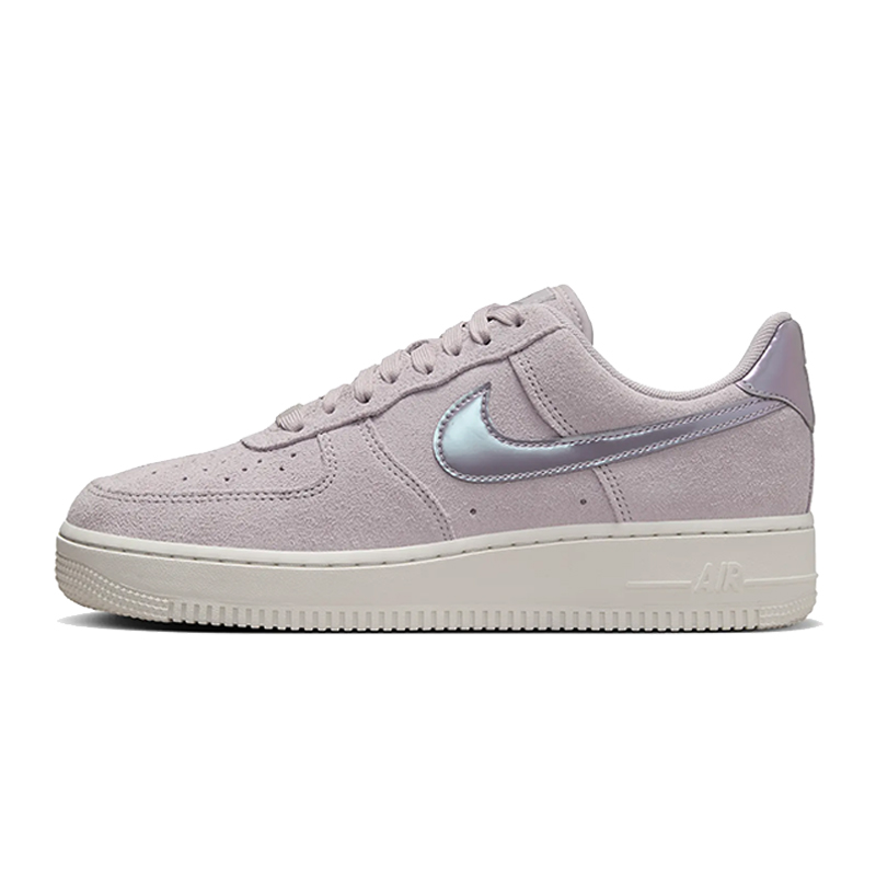 NIKE 耐克 WMNS AIR FORCE 1 '07 SE 女款休闲运动鞋 HJ4401-001 499.2元