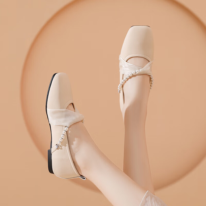 达芙妮 法式单鞋平底2024温柔晚晚风妈妈鞋玛丽珍鞋女鞋子 米白色 3 69元（