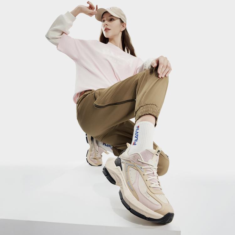 FILA 斐乐 女款休闲运动鞋 479元