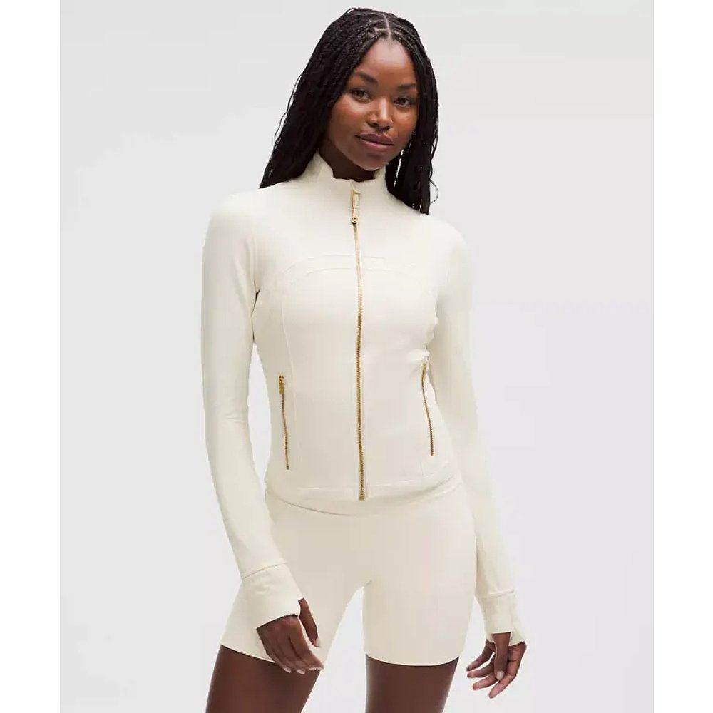 移动端：lululemon Define女款运动夹克5980536533722 860元（淘金币可抵31.26元起）