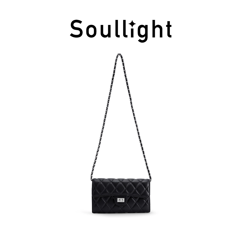 Soullight牛皮斜挎包女新款轻便黑色 券后67.78元