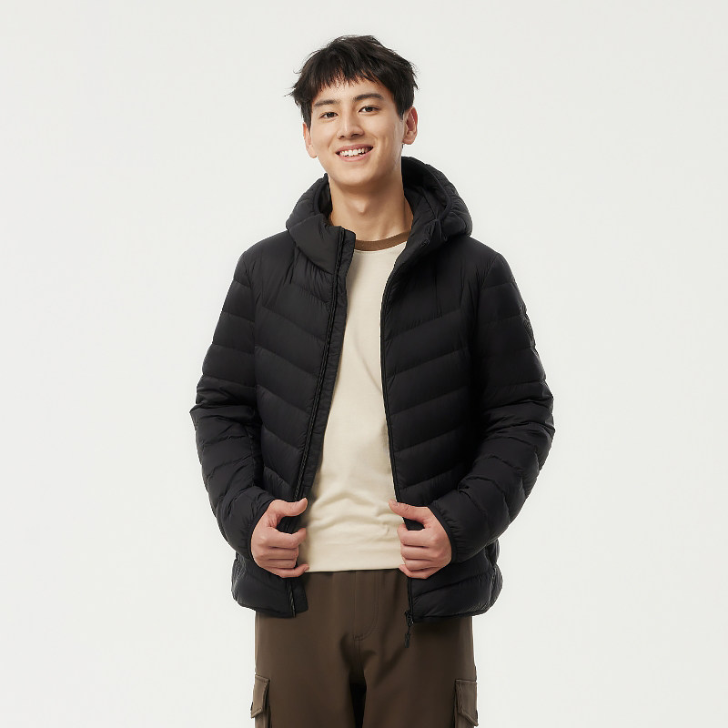坦博尔 男款轻薄羽绒服 TF216203-186847 299元
