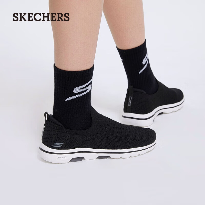 SKECHERS 斯凯奇 女鞋一脚蹬柔软百搭休闲鞋 124250黑/白 159.55元（需用券）