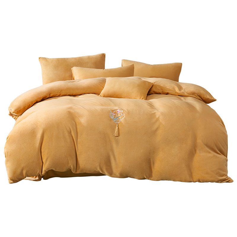 百丽丝家纺 水星集团 A类加密亲肤暖绒被套 单件 软糯牛奶绒绣花被套 47元(