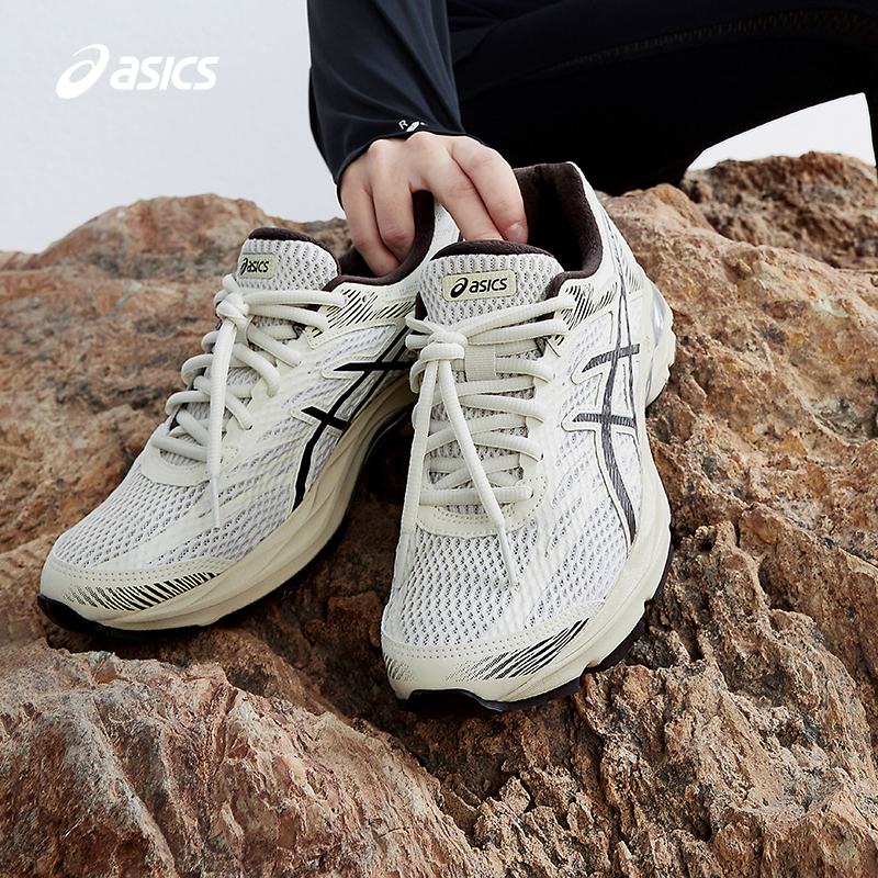 ASICS 亚瑟士 SICS 亚瑟士 夏季女子GEL-FLUX 4网面透气轻量缓震跑鞋运动鞋 449.82