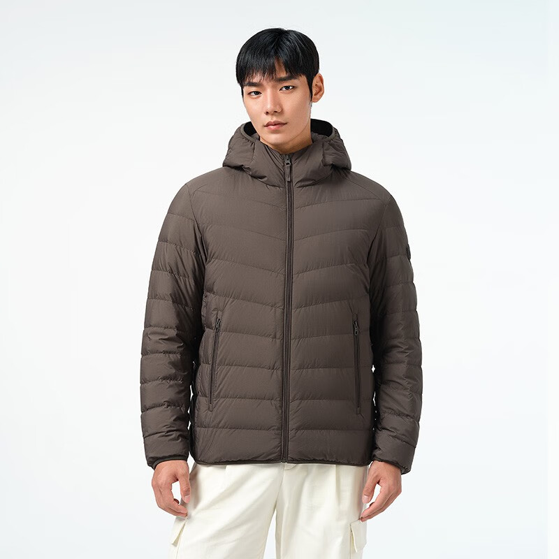 坦博尔 反季清仓!轻薄保暖连帽防绒羽绒服 TA231221 189元(需用券)