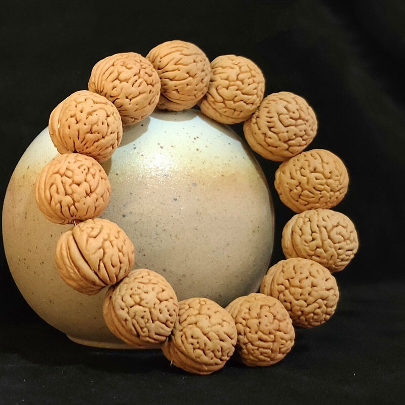 盘道野生山桃核手串正圆脑纹款2022mm39元需用券