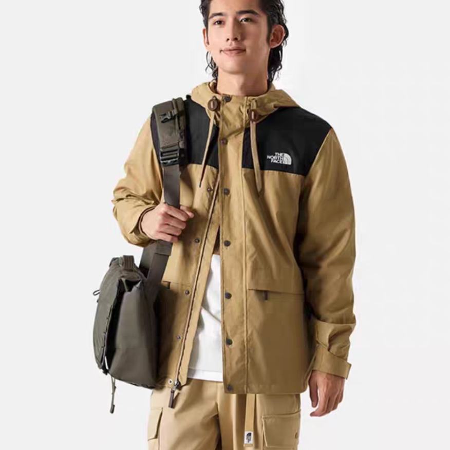 21日20点：THE NORTH FACE 北面 冲锋衣 428元