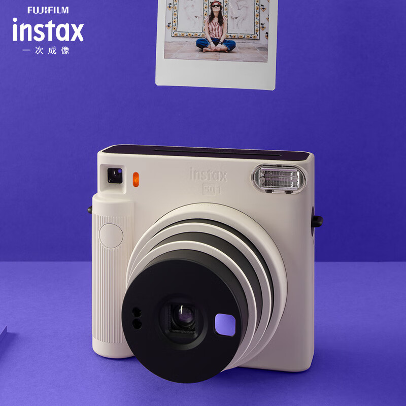 FUJIFILM 富士 INSTAX富士instax立拍立得 一次成像相机 SQUARE SQ1 云母白 ￥988