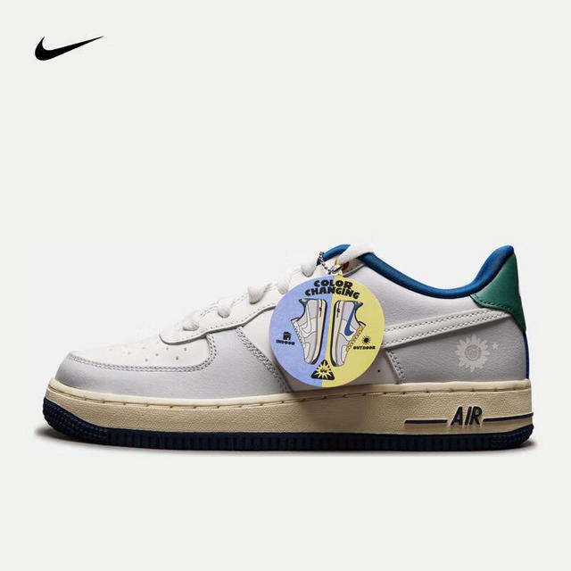 NIKE 耐克 AIR FORCE 1 LV8 HM3721女子运动鞋 743.6元（需领券，合371.8元/件）