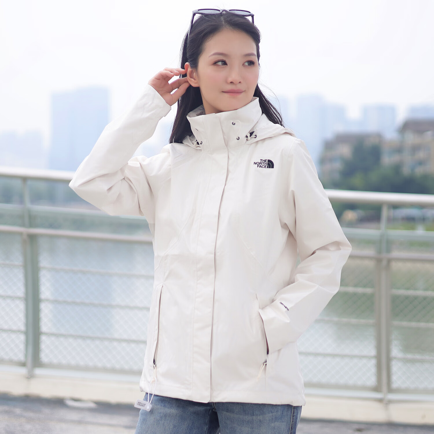 THE NORTH FACE 北面 冲锋衣女款24年秋冬季新款户外防水透汽可配内胆夹克外套 