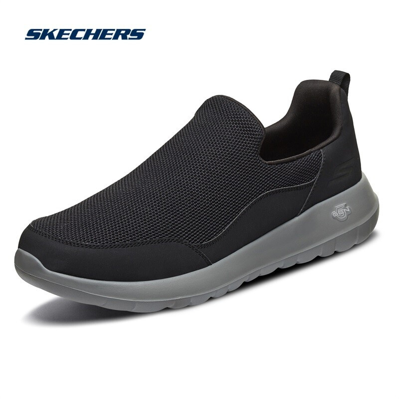 PLUS会员：SKECHERS 斯凯奇 男士休闲健步鞋 54626 87元包邮（需凑单，共150.42元