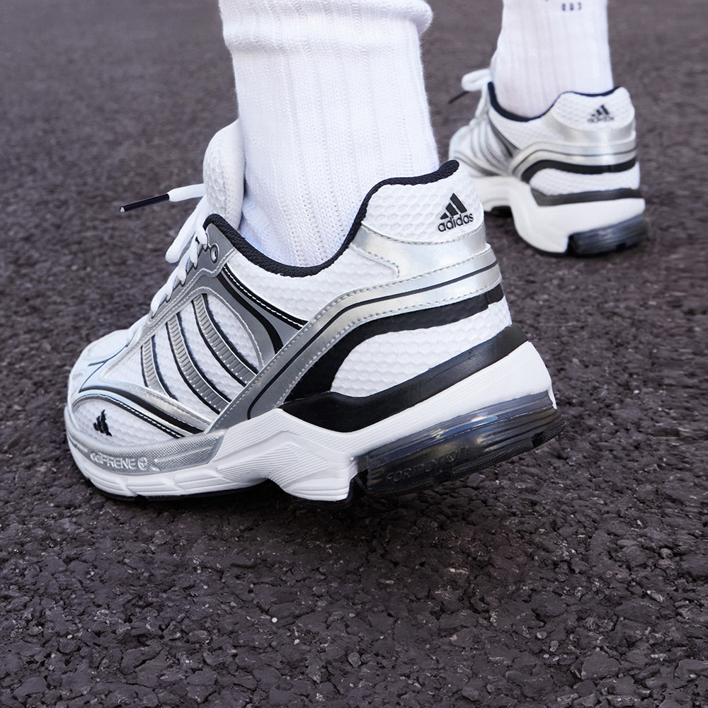 adidas 阿迪达斯 「寻光者」SPIRITAIN 2.0网面运动鞋男女阿迪达斯轻运动 339元(需用券)