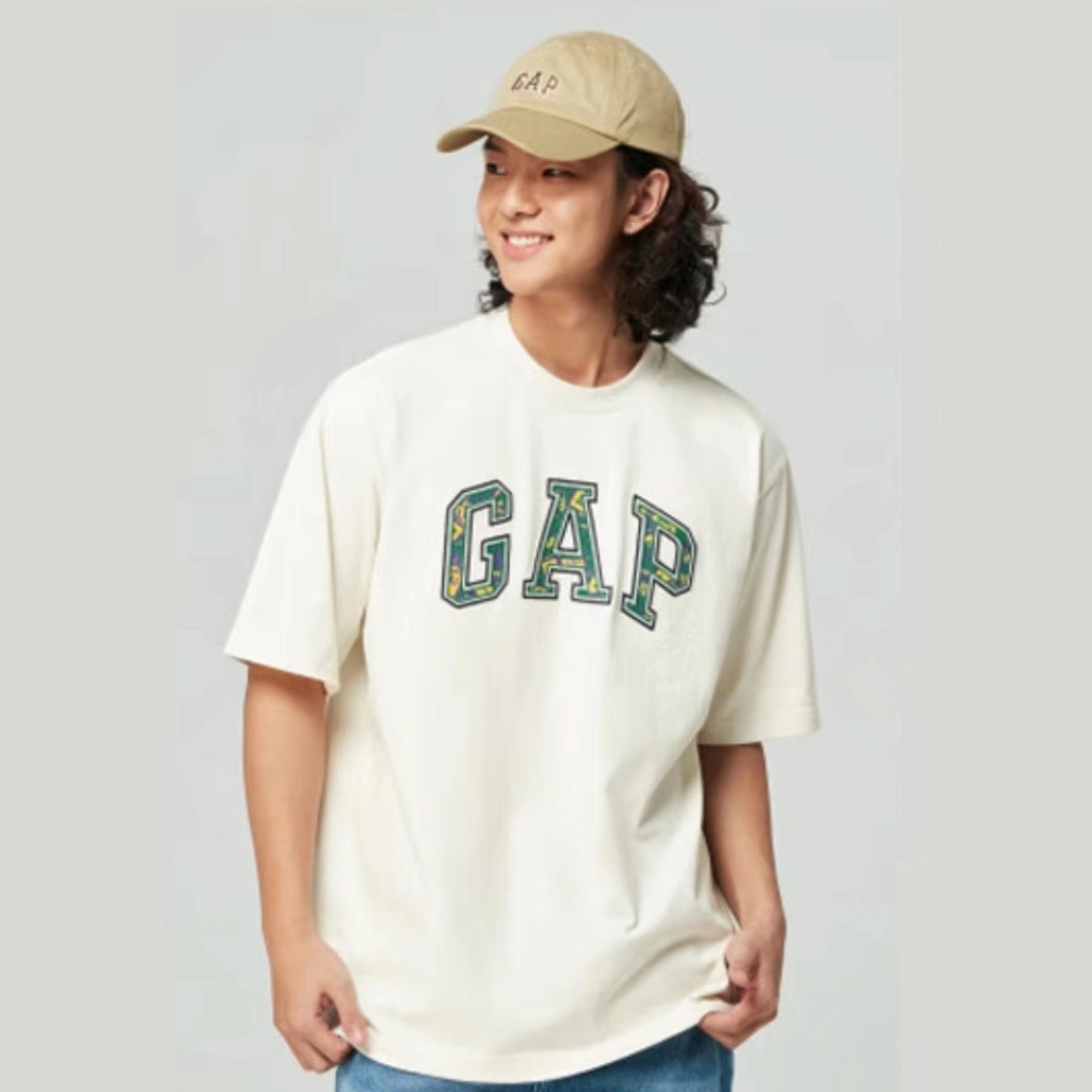 今日必买、PLUS会员：Gap 盖璞 纯棉短袖T恤885842 65.46元包邮（需用券）