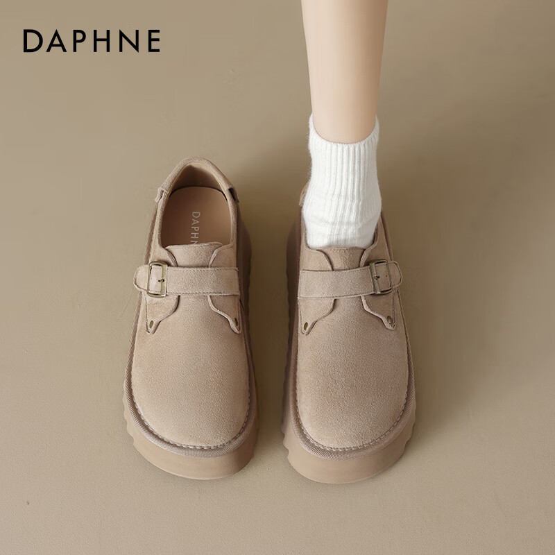 达芙妮 厚底乐福鞋 71.96元（需用券）