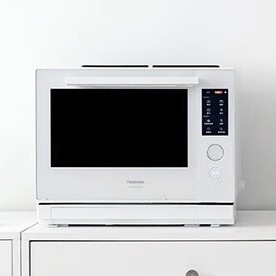 PLUS会员：TOSHIBA 东芝 微蒸烤一体机 ER-XD7001CNW 30L 白色 7899元 包邮（需50元定