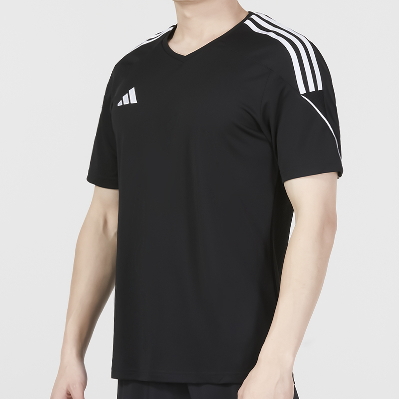 adidas 阿迪达斯 男装短袖新款跑步运动T恤休闲半袖上衣HR4607 114.95元