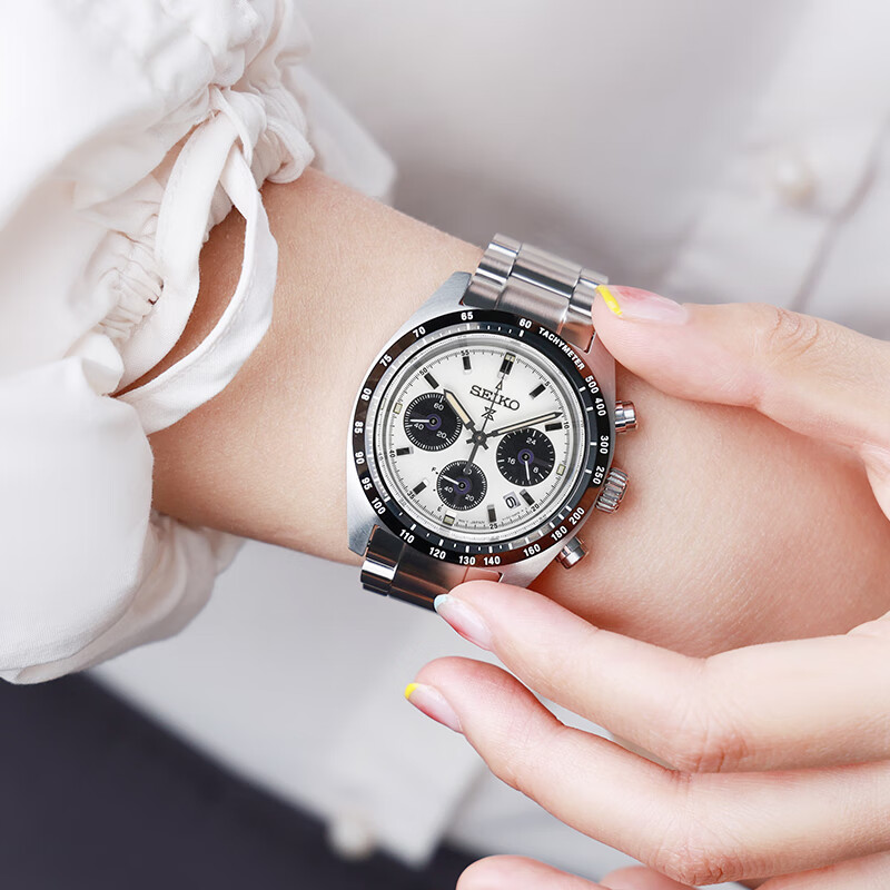 SEIKO 熊猫迪 Prospex系列 39毫米太阳能腕表 SSC813P1 4743元（需用券）