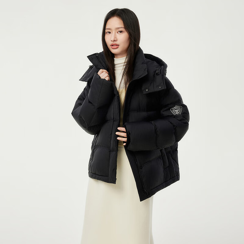 坦博尔 羽绒服女宽松短款小个子秋冬可脱卸帽秋冬泡芙保暖外套TBF550388T 黑