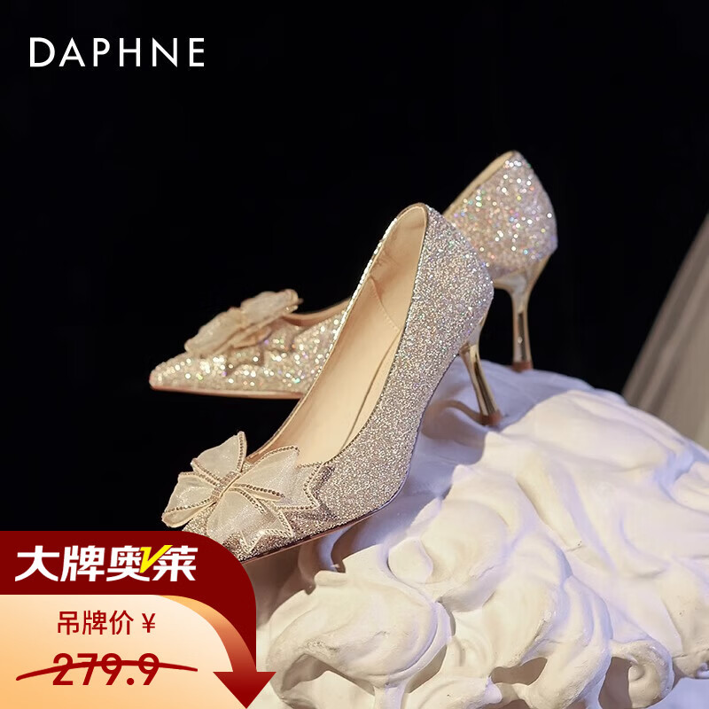 达芙妮 【金色蝴蝶结】水晶高跟鞋 婚鞋 新娘鞋 79.9元（需用券）