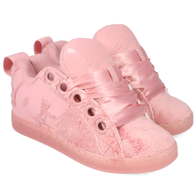DC Shoes Court Graffik Puff 运动鞋 7.5折 $71.25（约478.51元）