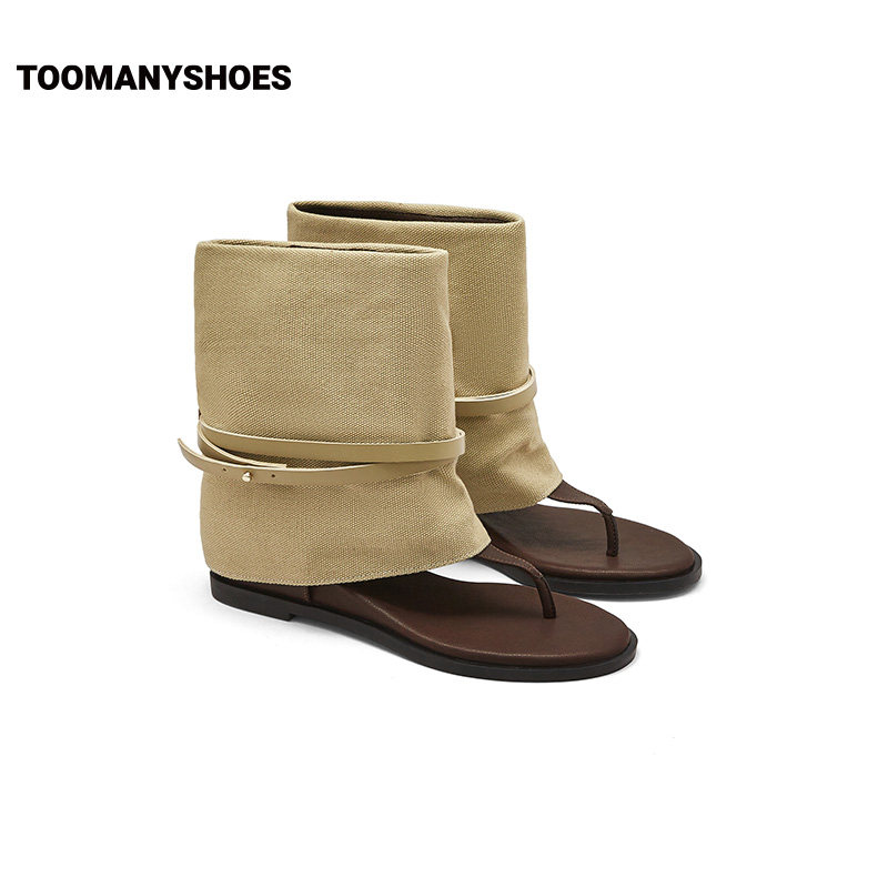 移动端：TOOMANYSHOES 明星同款Toomanyshoes2026新款夏季罗马画报夹趾凉靴平底人