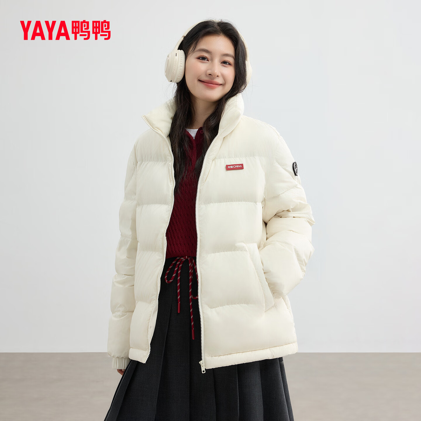 YAYA 90绒 149g冬季新款面包羽绒服 多色任选 情侣款! 149元