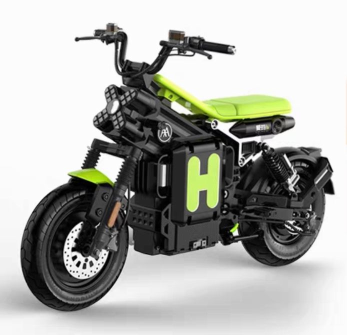 aima 爱玛 618狂欢节爱玛机甲师时尚跨骑炸街炫酷电动车 6399元