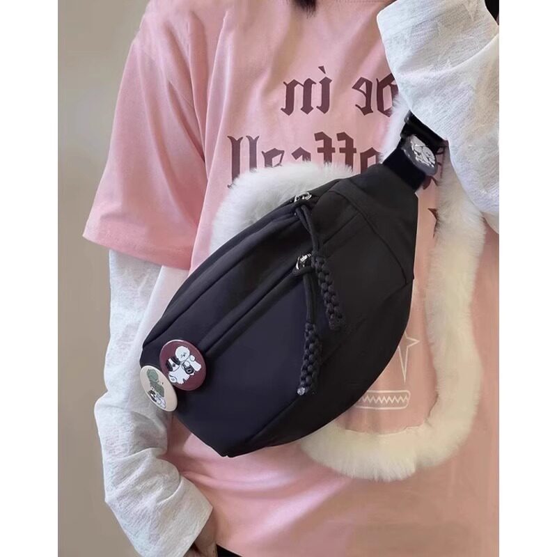 其他品牌 女款潮流胸包 HG-3 3层拉链袋+送随机徽章3个 12.6元