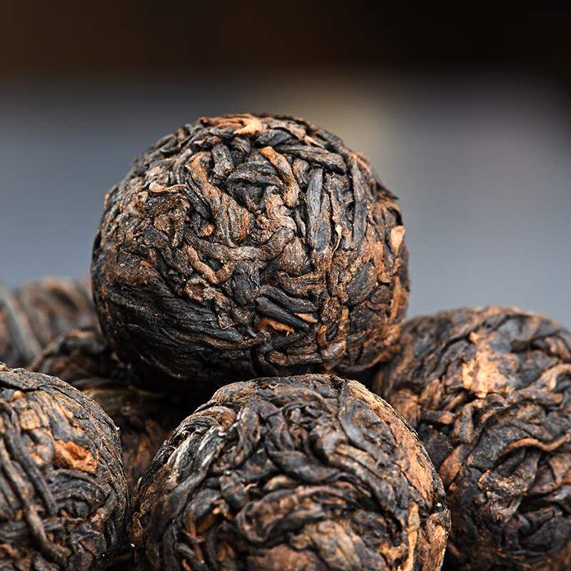 勐洛小寨 云南易武正山熟普洱礼品茶手工编织竹篓装普洱茶熟茶叶龙珠