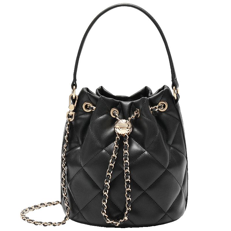 百丽 包包女2025秋季小香风单肩手提菜篮子水桶包X7403CX5 黑色 F 369元（需用